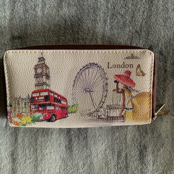 London Icons Wallet - Picture 2 of 9